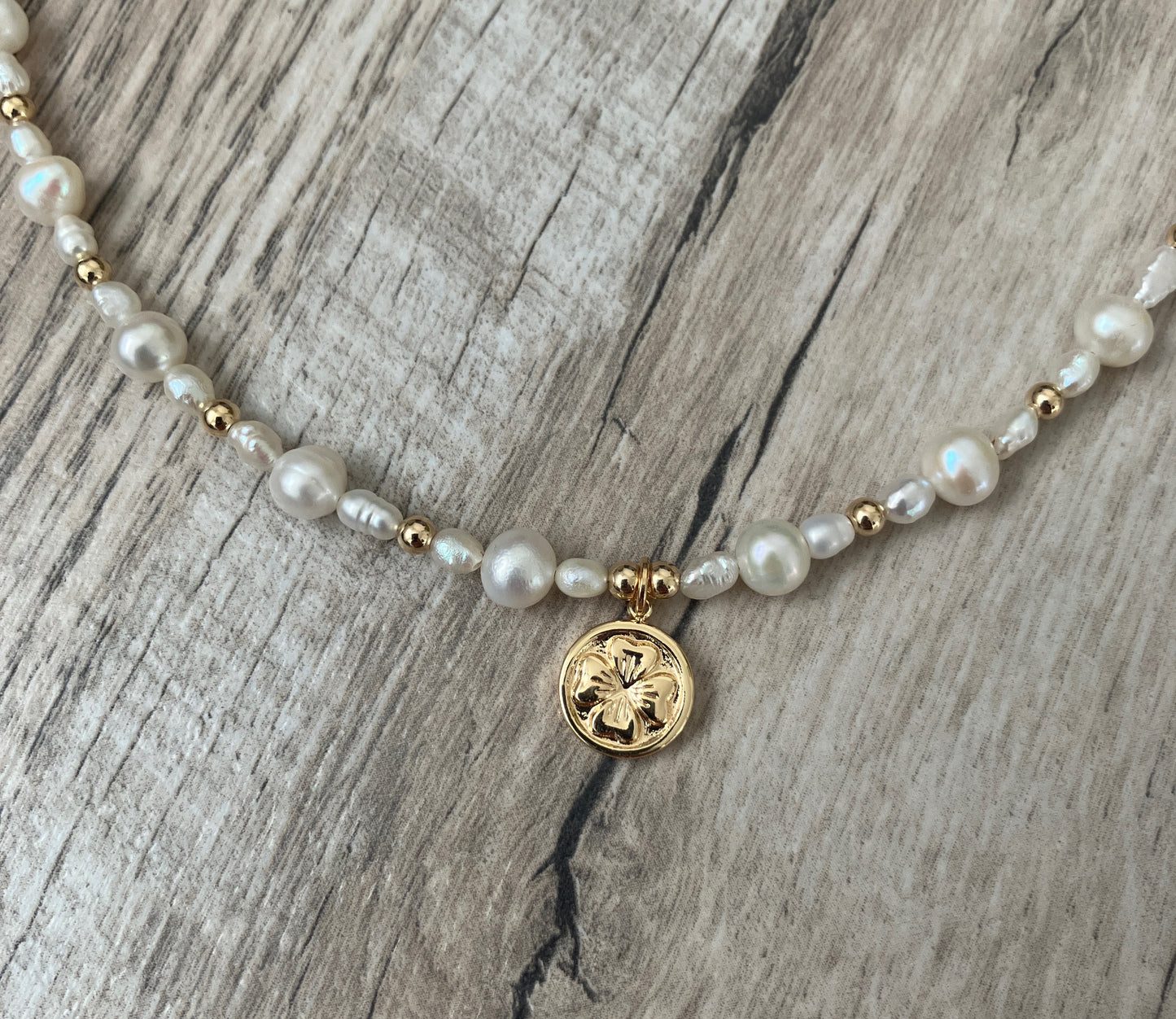 Lucky Gold and pearl clasp necklace with 4 leaf clover charm